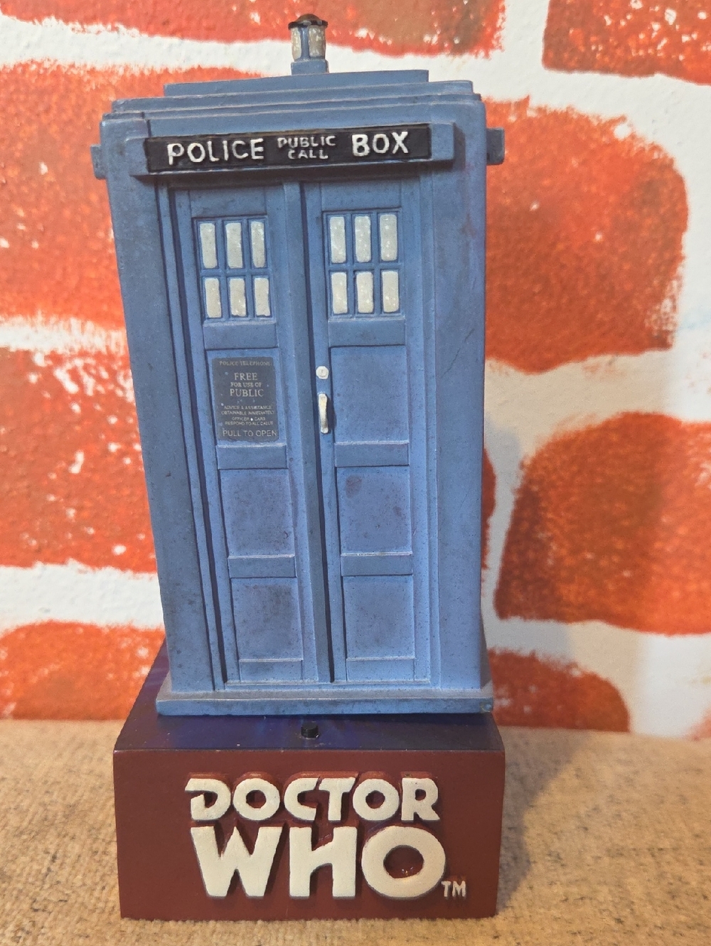 💥Doctor Who (Tom Baker) TARDIS Bobble W/ Audio NY ComicCon (3000 Made)💥